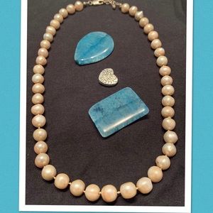 Water pearl necklace